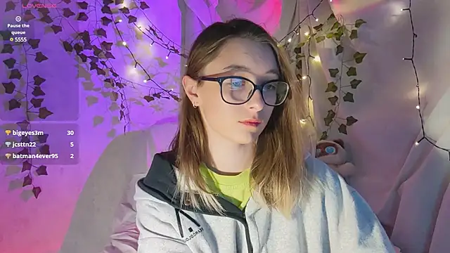 Snapshot of monlight__dana chatting on 12.02.24 monlight  dana online show from 12.02.24