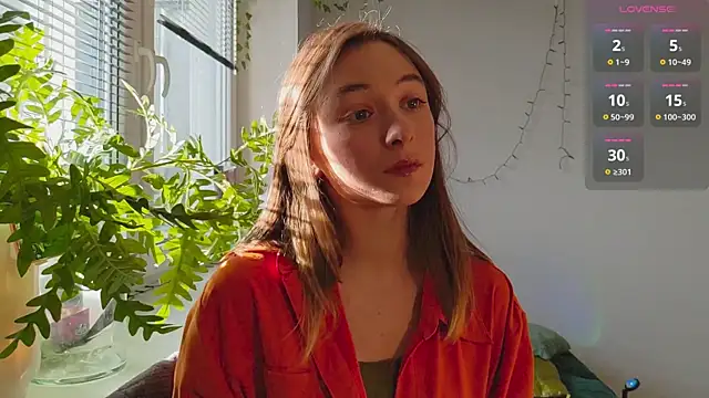 Snapshot of monlight__dana chatting on 01.28.25 monlight  dana online show from 01.28.25