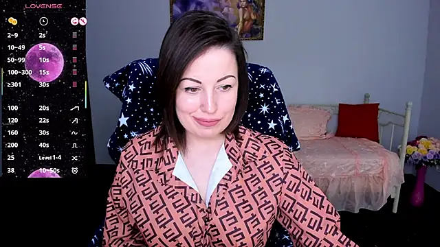 Snapshot of Emily_Midlton chatting on 03.03.25 Emily Midlton online show from 03.03.25