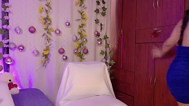 cattaleya1476 online show from 12.15.25