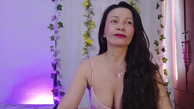 Snapshot of cattaleya1476 chatting on 07.16.26 cattaleya1476 online show from 07.16.26