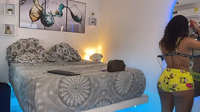 Snapshot of wendy_alejo1712 chatting on 02.06.25 wendy alejo1712 online show from 02.06.25