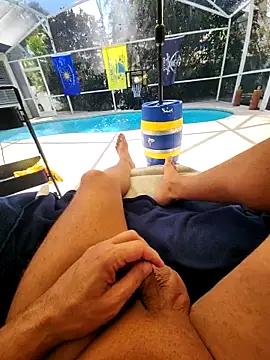 theclubist111 online show from 10.28.25