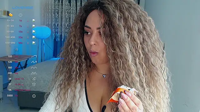  Just a queen 3 online show from 12.02.25