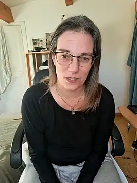 SpiceLea online show from 12.29.24