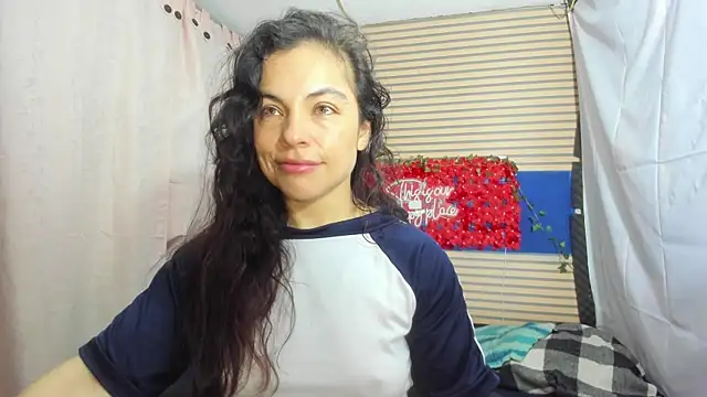 rosse 2504 online show from 05.17.26
