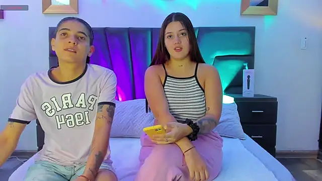 AndreaAndKarina online show from 01.17.25