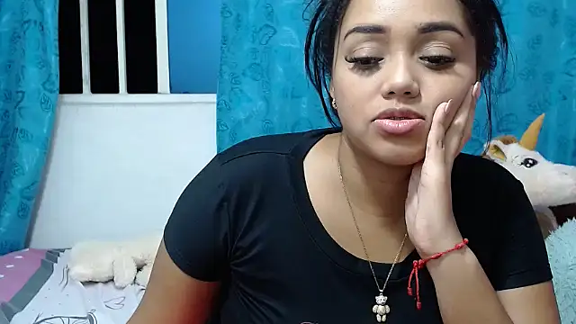 kiara milf  online show from 01.11.25