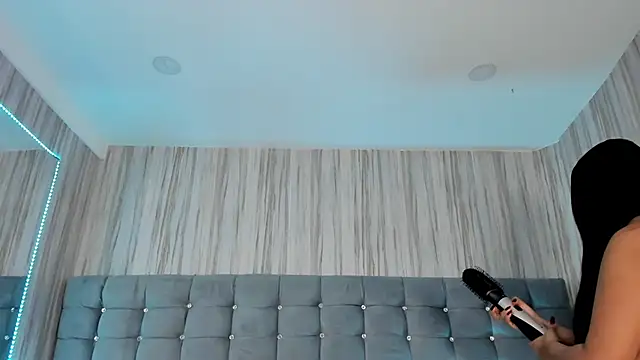 Poacahontasfg online show from 04.10.26