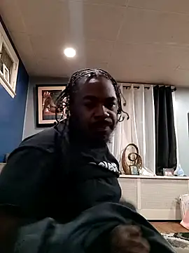 MRHANDSOME3800 online show from 12.24.24