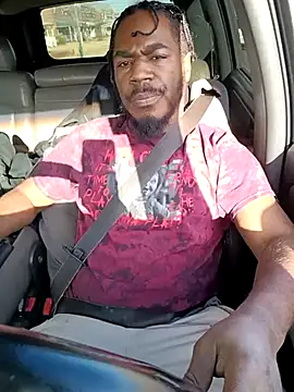 MRHANDSOME3800 online show from 02.24.25