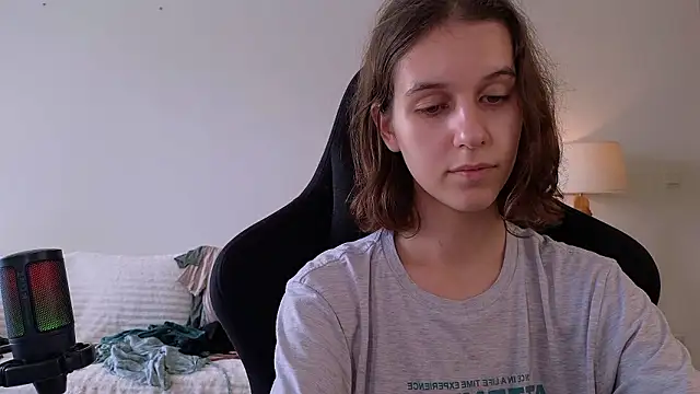 VanessaBayer2 online show from 12.07.24