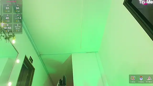 Samara Hillss online show from 10.31.25