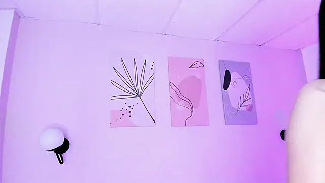 Snapshot of GENNESIS_LOVE chatting on 12.05.24 GENNESIS LOVE online show from 12.05.24