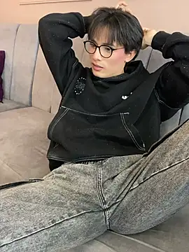 cherryy boy online show from 06.06.26
