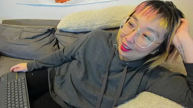 luxgray online show from 01.21.25