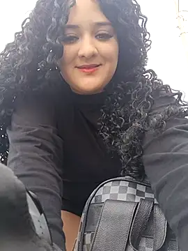 Liancy online show from 12.21.24