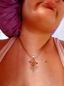 Liancy online show from 12.28.24