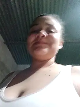 Snapshot of Liancy chatting on 02.05.26 Liancy online show from 02.05.26