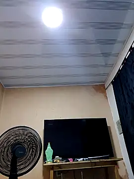 Snapshot of Liancy chatting on 02.11.26 Liancy online show from 02.11.26