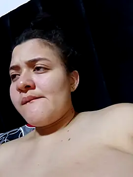 Snapshot of Liancy chatting on 02.23.26 Liancy online show from 02.23.26