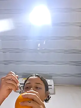 Snapshot of Liancy chatting on 02.27.26 Liancy online show from 02.27.26