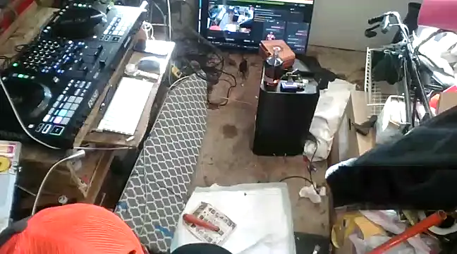 Snapshot of tongueispowerr6d9 chatting on 01.14.25 tongueispowerr6d9 online show from 01.14.25