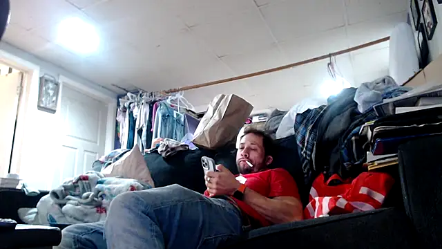 Snapshot of tongueispowerr6d9 chatting on 12.05.25 tongueispowerr6d9 online show from 12.05.25