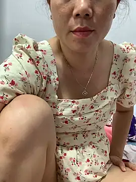 Snapshot of Baby-bigtits chatting on 02.23.25 Baby-bigtits online show from 02.23.25