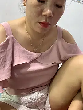 Snapshot of Baby-bigtits chatting on 02.26.25 Baby-bigtits online show from 02.26.25