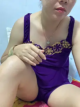 Snapshot of Baby-bigtits chatting on 02.28.25 Baby-bigtits online show from 02.28.25