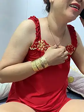 Snapshot of Baby-bigtits chatting on 03.19.25 Baby-bigtits online show from 03.19.25