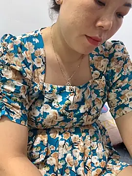 Snapshot of Baby-bigtits chatting on 03.23.25 Baby-bigtits online show from 03.23.25