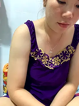 Snapshot of Baby-bigtits chatting on 09.10.25 Baby-bigtits online show from 09.10.25