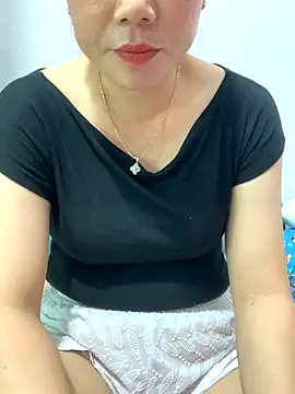 Snapshot of Baby-bigtits chatting on 09.14.25 Baby-bigtits online show from 09.14.25