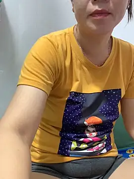 Snapshot of Baby-bigtits chatting on 09.15.25 Baby-bigtits online show from 09.15.25