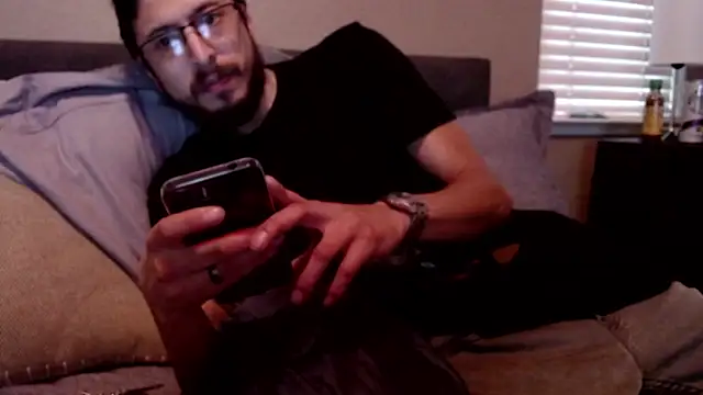 Snapshot of psil0cyb0rg chatting on 11.01.25 psil0cyb0rg online show from 11.01.25