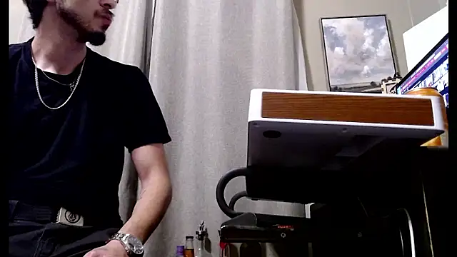 Snapshot of psil0cyb0rg chatting on 12.20.25 psil0cyb0rg online show from 12.20.25