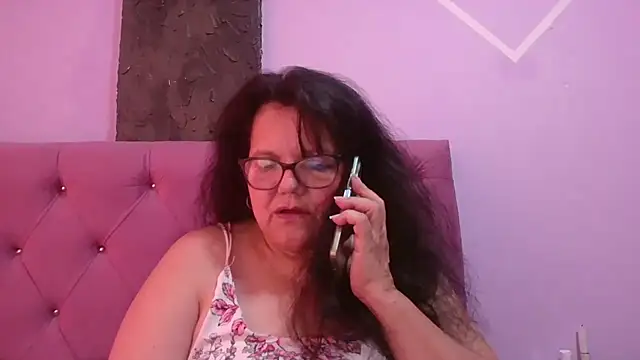 Snapshot of kassandra02 chatting on 06.19.26 kassandra02 online show from 06.19.26