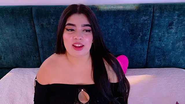 Snapshot of AgathaLynx chatting on 11.07.25 AgathaLynx online show from 11.07.25