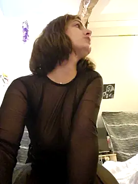 LoLa-69-X online show from 12.22.25