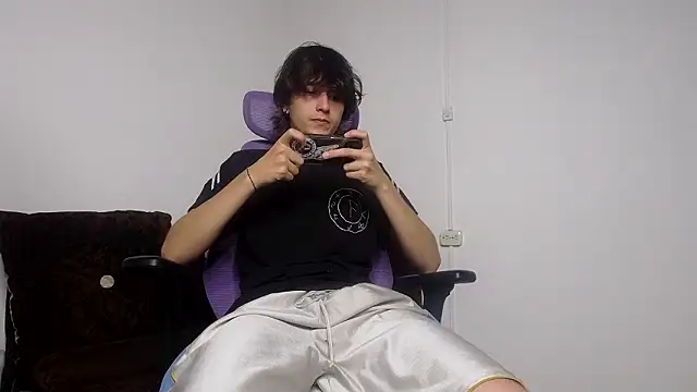 Snapshot of alex_connorr chatting on 03.23.26 alex connorr online show from 03.23.26