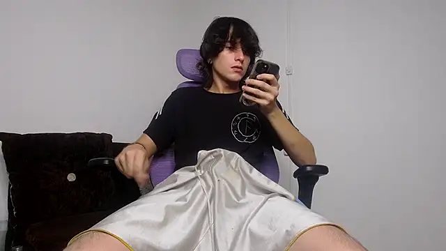 Snapshot of alex_connorr chatting on 03.23.26 alex connorr online show from 03.23.26