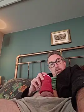 Snapshot of bibananaman chatting on 11.25.25 bibananaman online show from 11.25.25