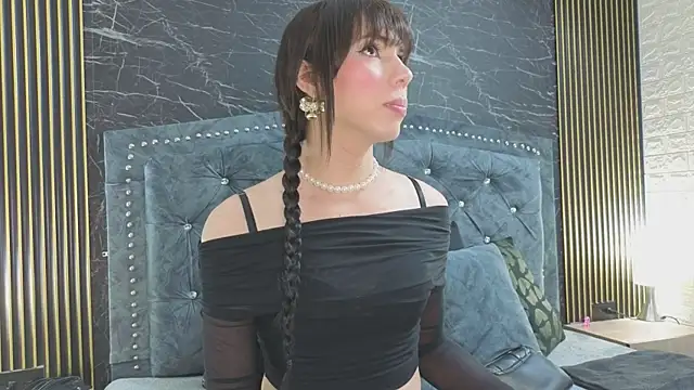 Snapshot of diosagolden chatting on 05.20.26 diosagolden online show from 05.20.26