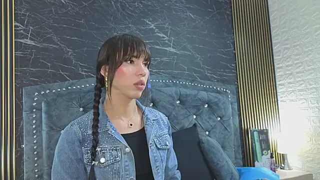 Snapshot of diosagolden chatting on 05.31.26 diosagolden online show from 05.31.26
