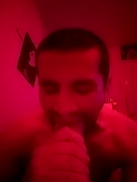 Snapshot of tlust69@xh chatting on 05.22.26 tlust69xh online show from 05.22.26