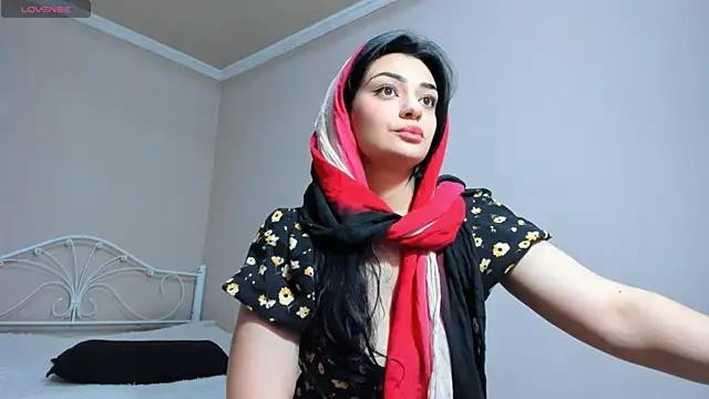 Snapshot of _cleopattra_ chatting on 12.23.24  cleopattra  online show from 12.23.24