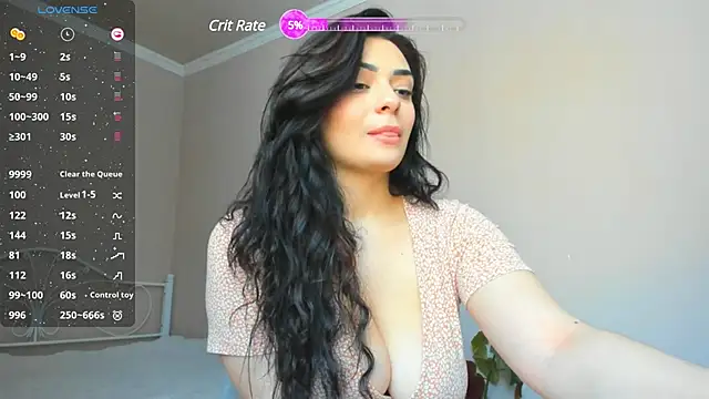 Snapshot of _cleopattra_ chatting on 02.14.25  cleopattra  online show from 02.14.25