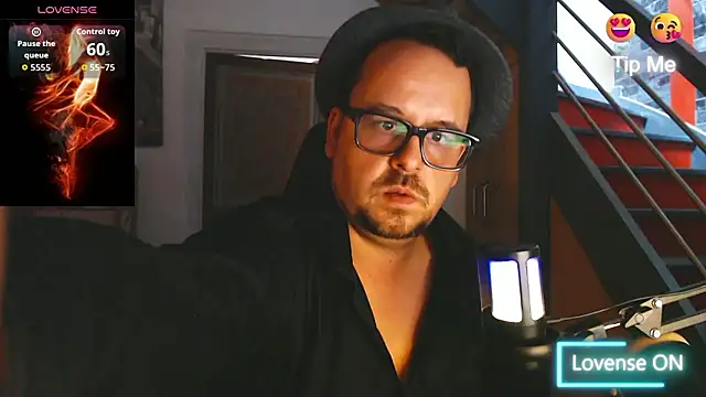 punky233 online show from 09.15.25